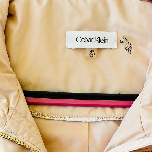 Calvin Klein Women's Raincoat Size XS - Picture 2 of 5